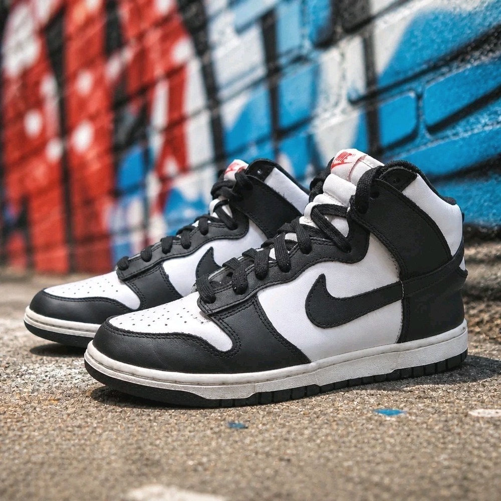Nike Dunk High Womens Size 9 US Black White Panda Leather Sneakers Shoes